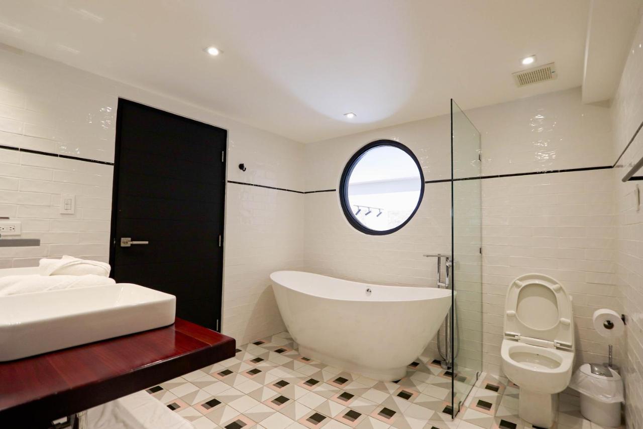 Casa Lefevre 1b - Apartamento De 2hab Con Balcon En Plaza Catedral